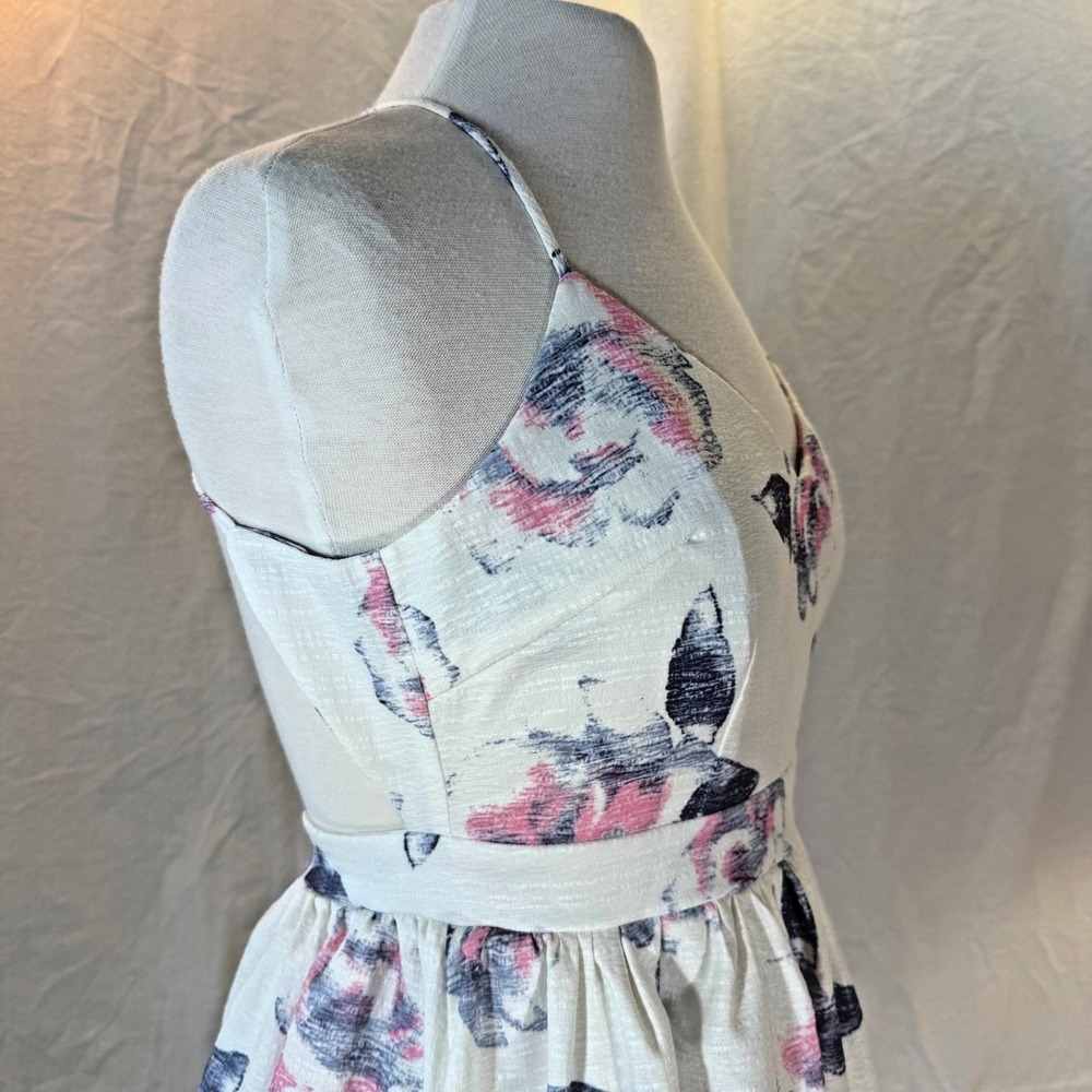 Tobi White Floral Fit Flare Party Dress Sz S Crisscross Back Petticoat - Picture 7 of 16